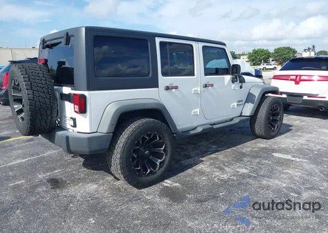 2016 Jeep Wrangler Unlimited Sport z USA, uszkodzony, nr VIN 1C4BJWDG0GL175812